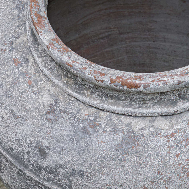 ECHOES OF TIME CONCRETE OUTDOOR PLANTER