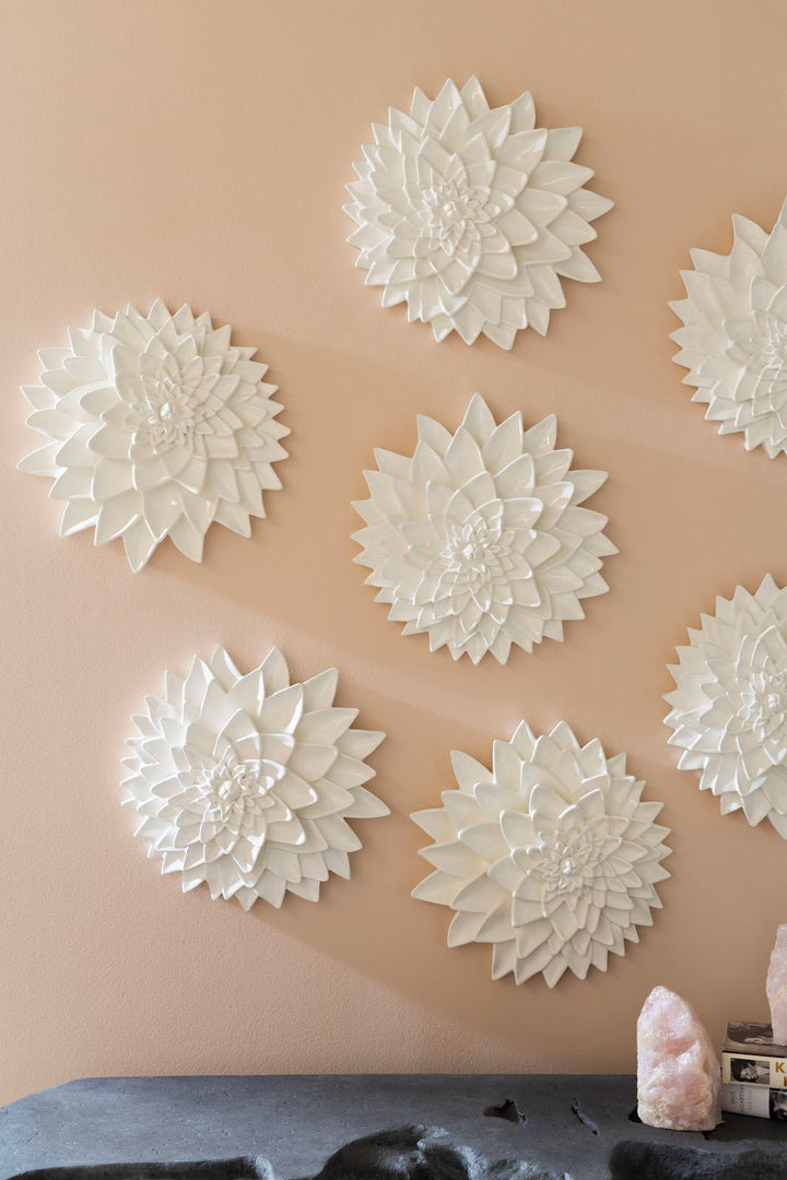 DAHLIA FLOWER WALL DECOR: GEL COAT WHITE