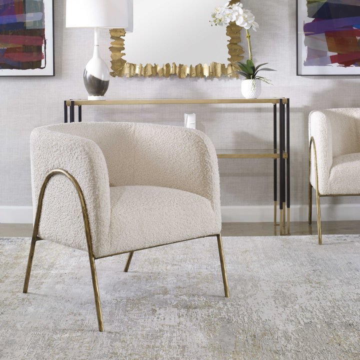 JACOBSEN CHAIR: WHITE SHEARLING