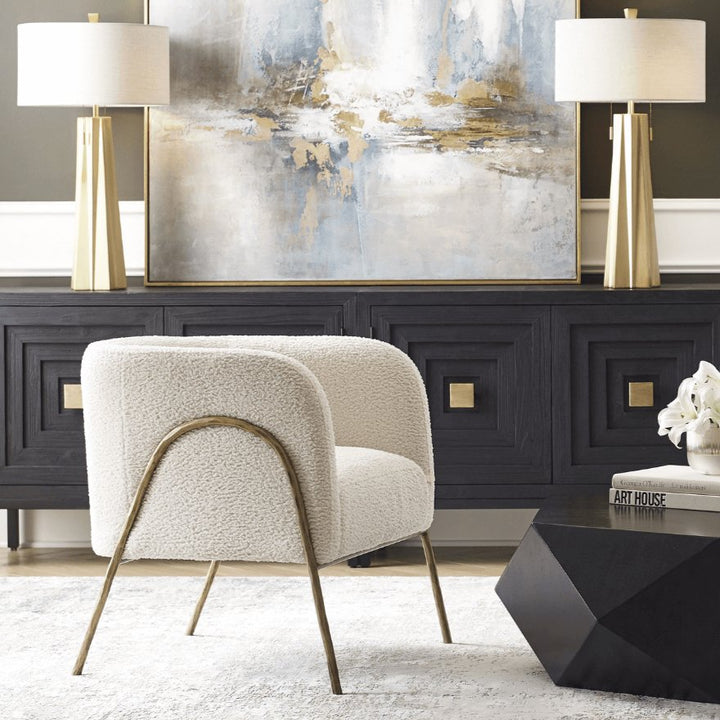 JACOBSEN CHAIR: WHITE SHEARLING