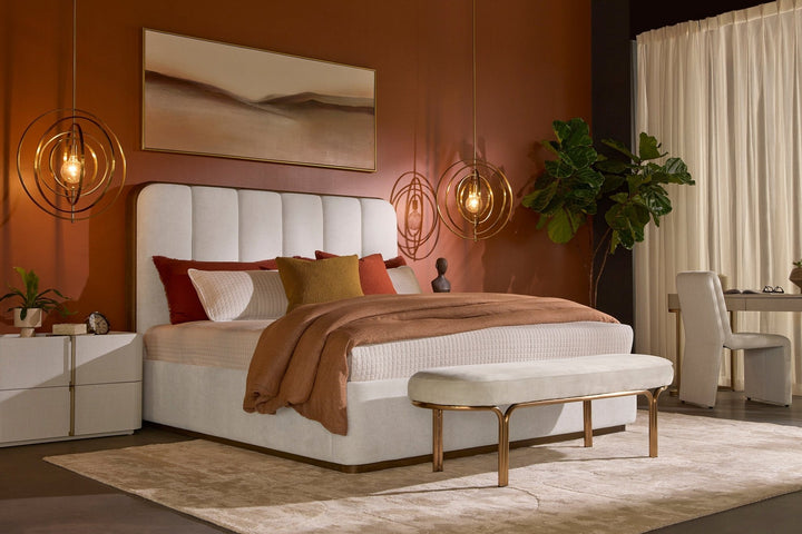 JAMILLE BED - ECLIPSE WHITE - ROOM VIEW