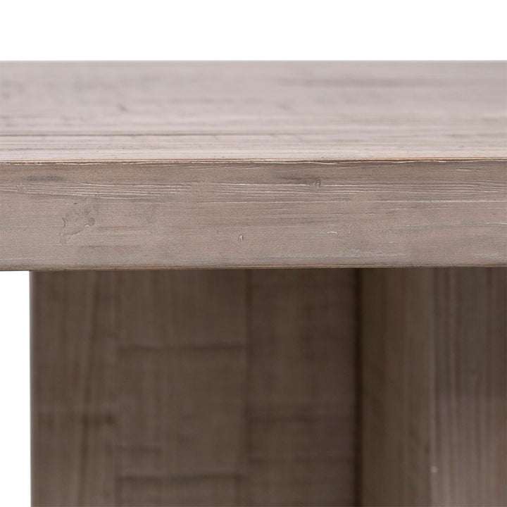 LATIDOS DINING TABLE