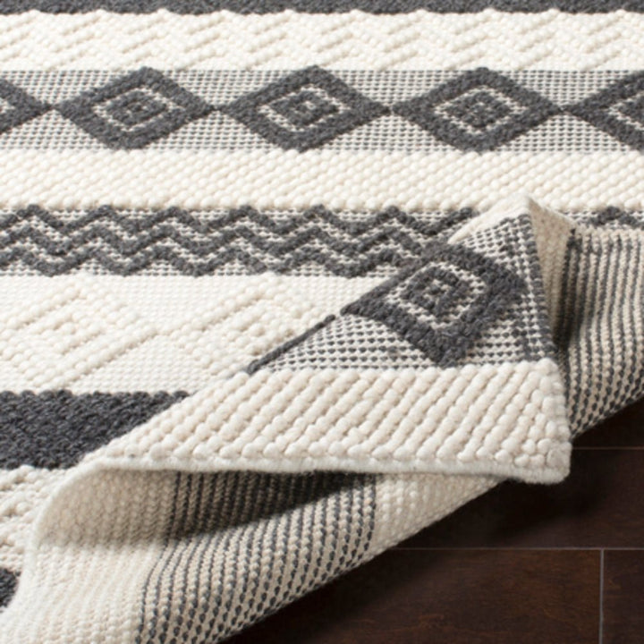 LINA TEXTURED WOOL FLAT RUG