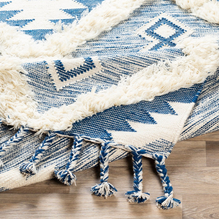 NURI HAND - WOVEN WOOL RUG