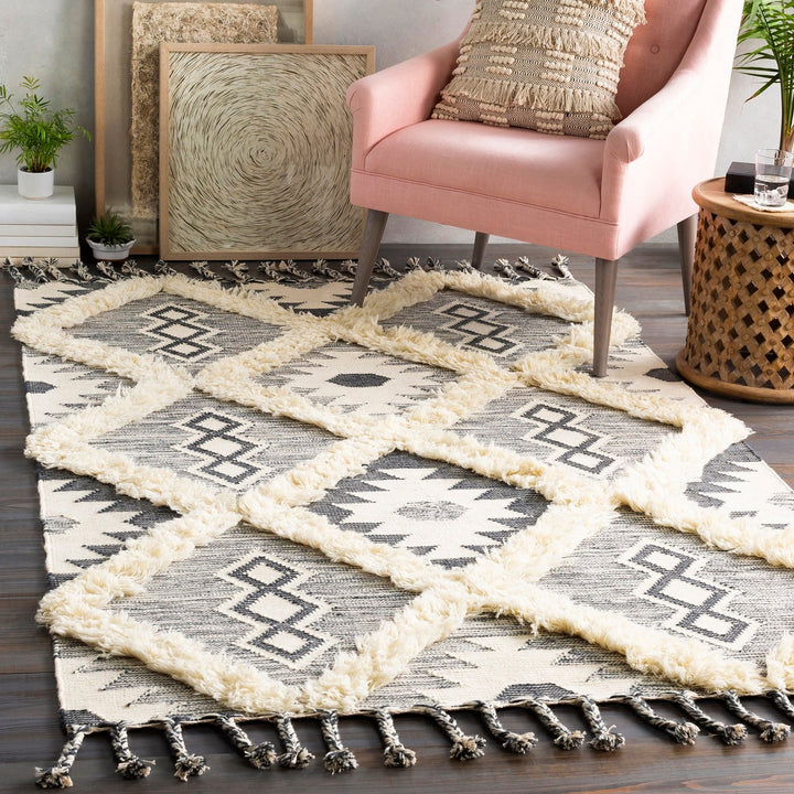 NURI HAND - WOVEN WOOL RUG