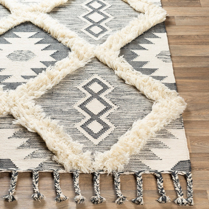 NURI HAND - WOVEN WOOL RUG