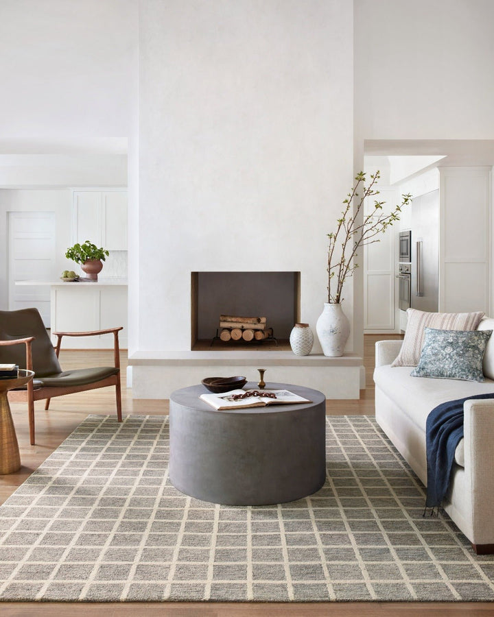 POLLY HAND - TUFTED WOOL + JUTE RUG: SLATE, IVORY