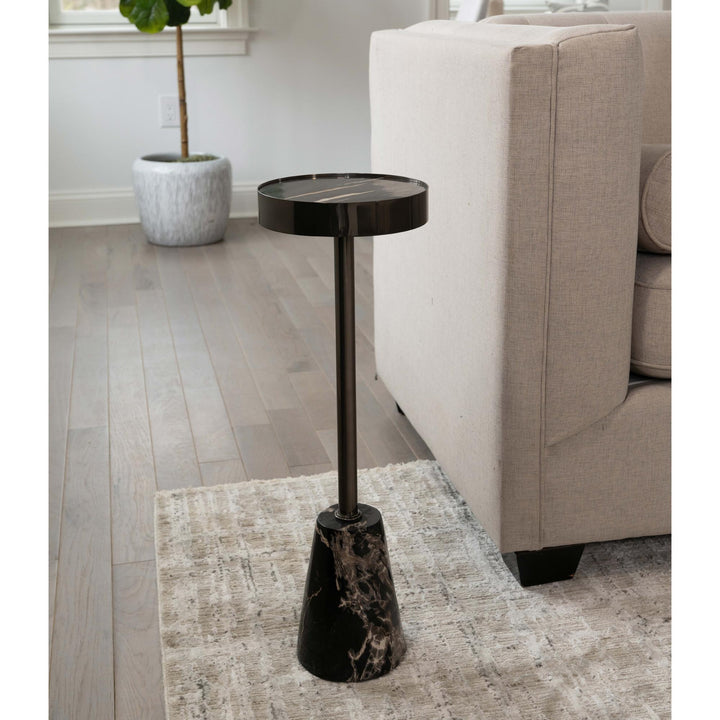 RELIQUE JAEL PETRIFIED WOOD DRINK TABLE