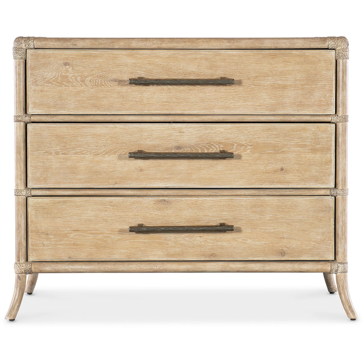 RETREAT POLE RATTAN CHEST