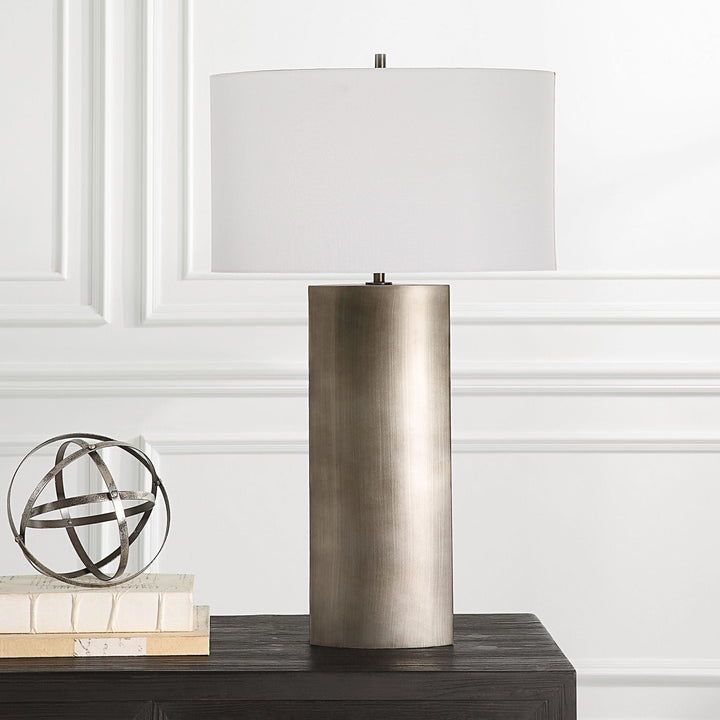 V - GROOVE OVAL TABLE LAMP