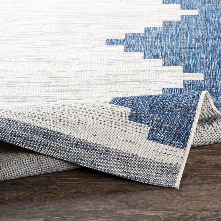 YASSA OUTDOOR RUG: BLUE + WHITE
