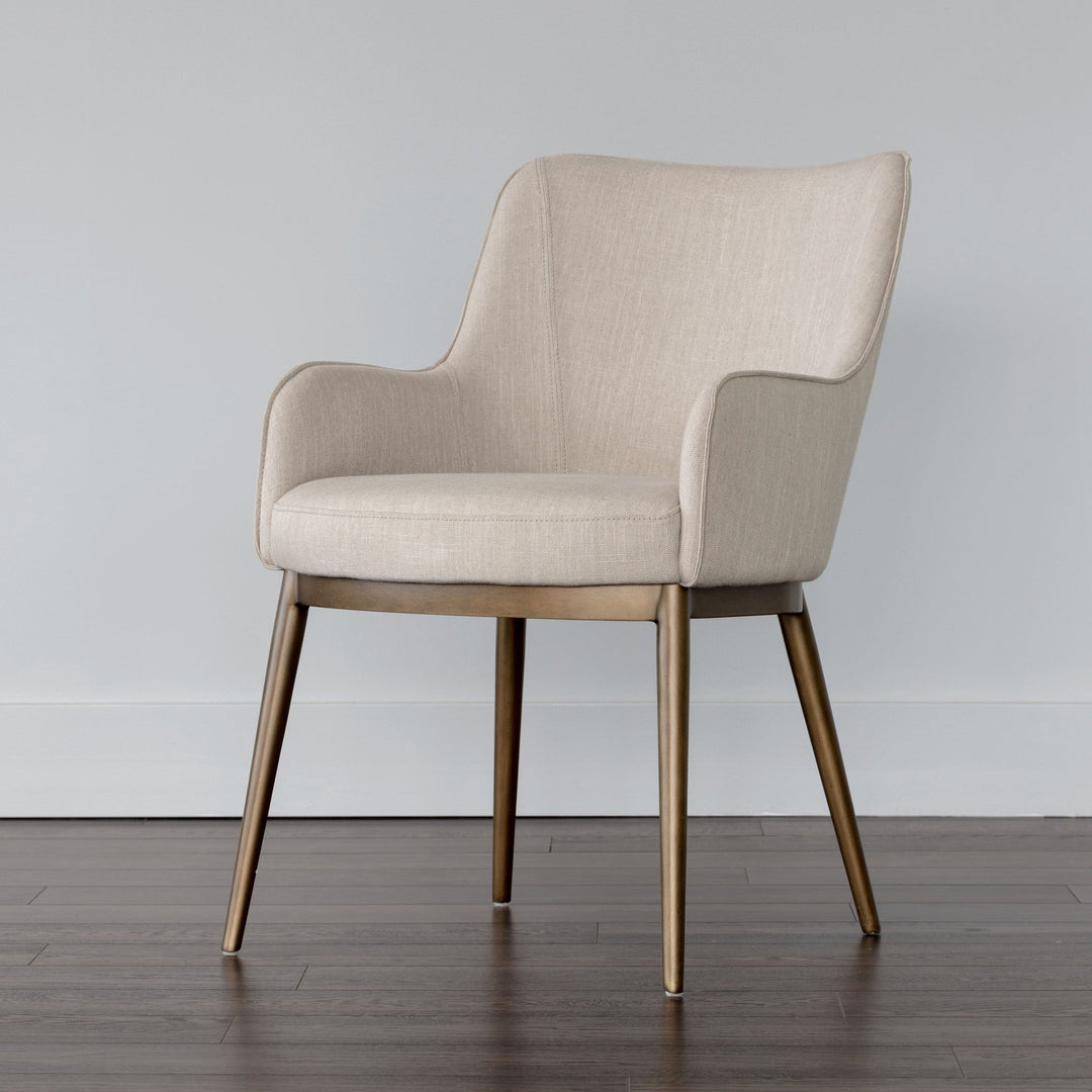 Franklin dining chair with a timeless design