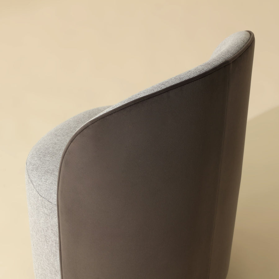 CAVOLI SWIVEL DINING CHAIR