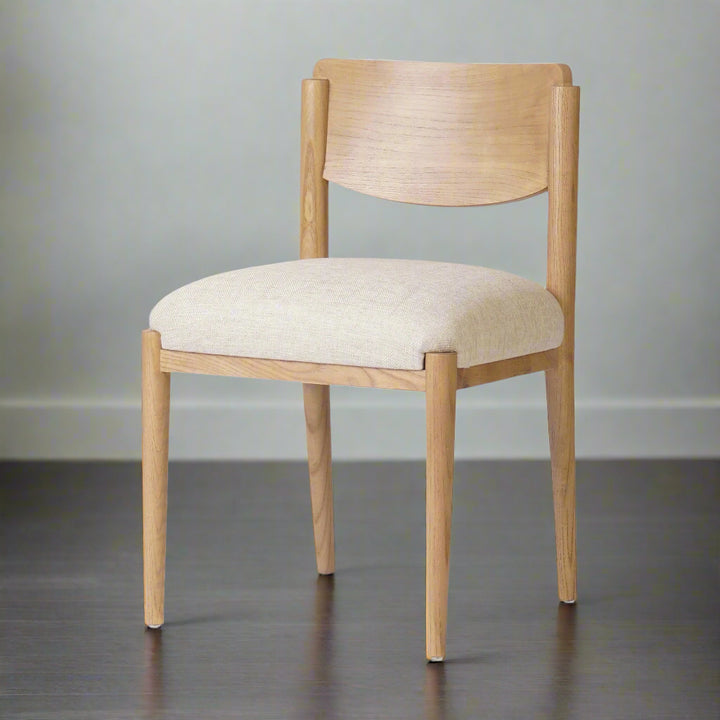 PIRAN DINING CHAIR: NATURAL