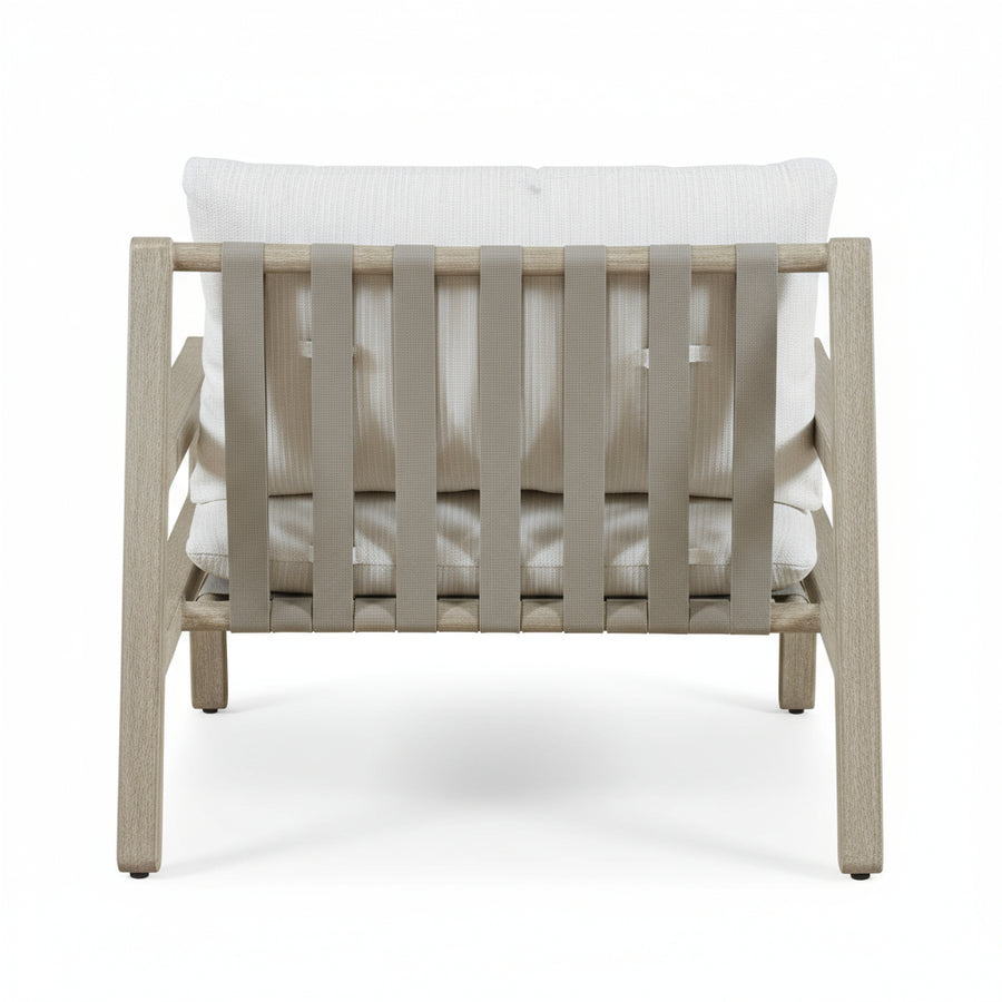 STRAPPED OUTDOOR LOUNGE CHAIR