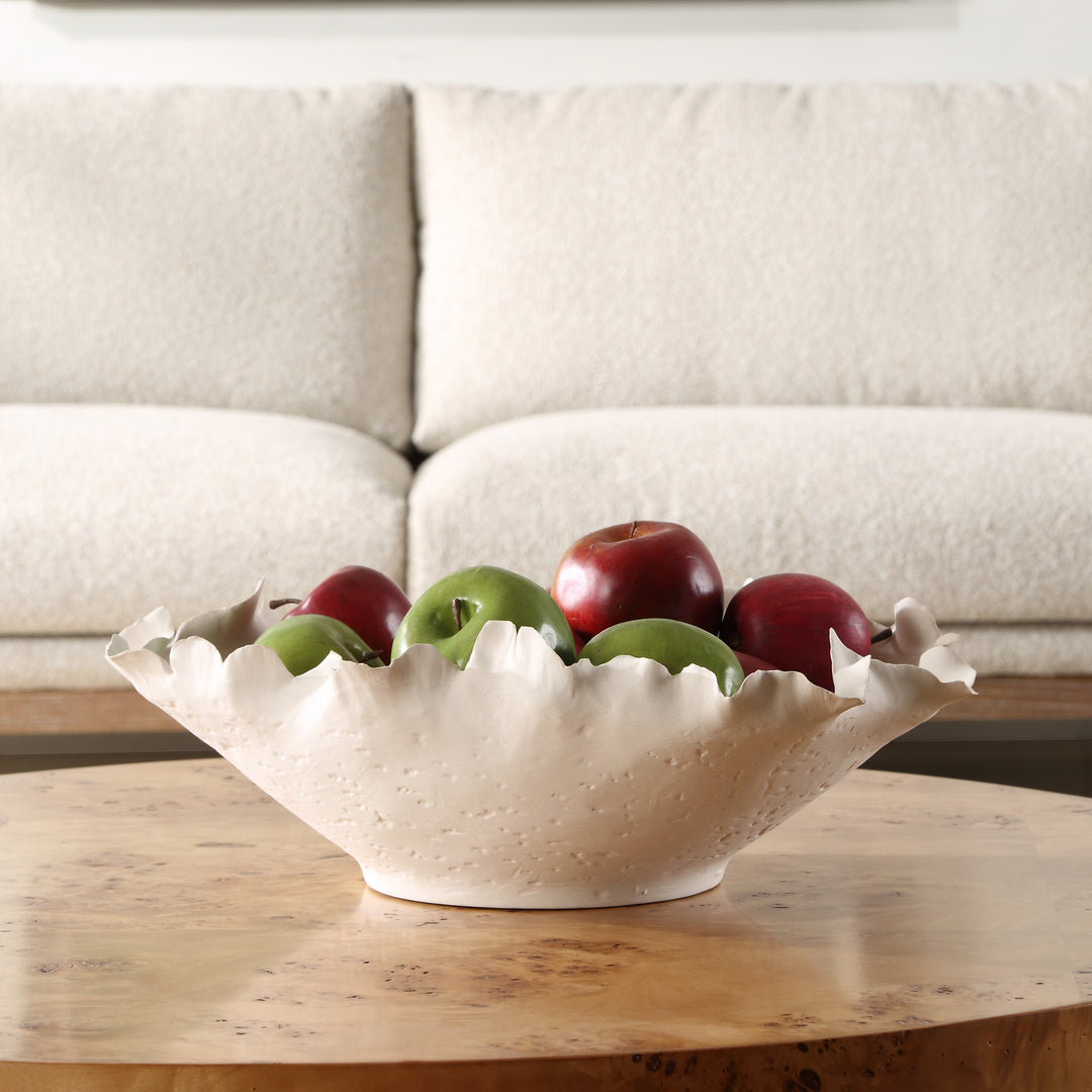 BLOSSOM SHORT OFF-WHITE CERAMIC BOWL