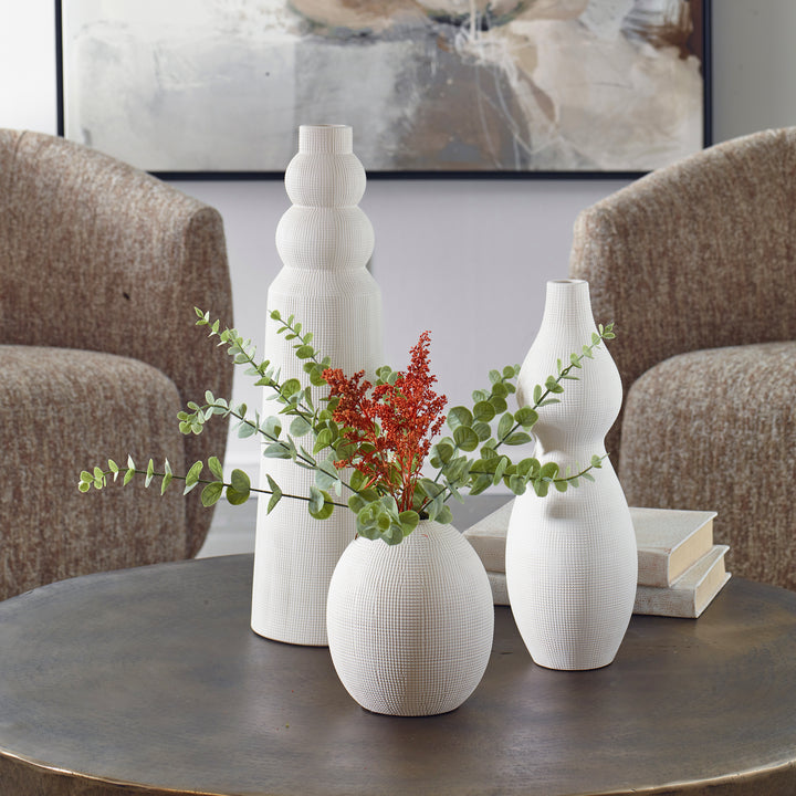 FORMA WHITE CERAMIC VASES | SET OF 3