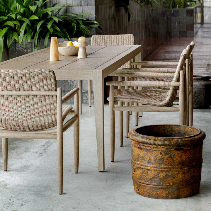 WEATHERED RELIC RUSTIC OUTDOOR PLANTER