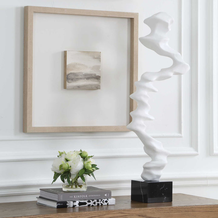FLUX INDOOR-OUTDOOR WHITE SCULPTURE