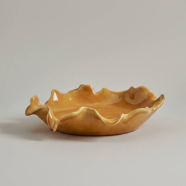 GOLDEN CREST RUFFLE CERAMIC BOWL