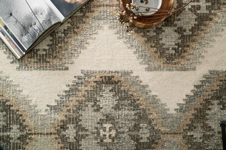 AKINA 03 HAND - WOVEN WOOL RUG: IVORY, CAMEL