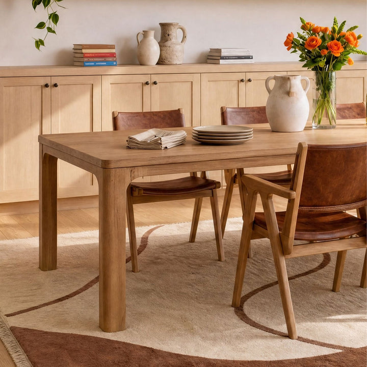 AUKLAND DINING TABLE