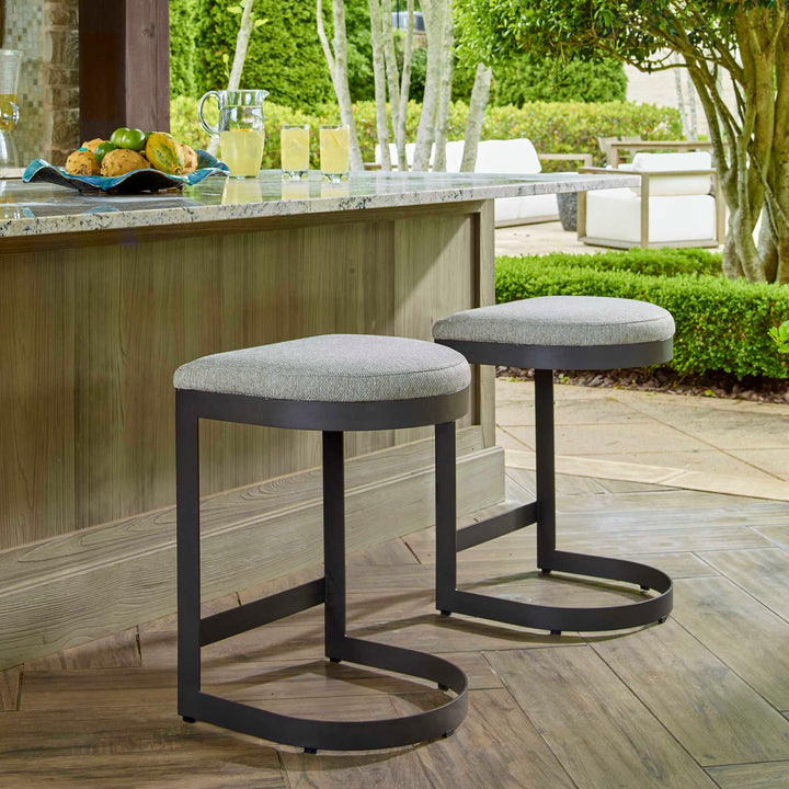 MAUDE OUTDOOR COUNTER STOOL