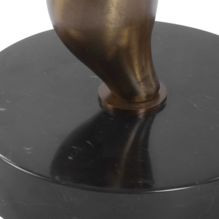REMOLINO CRYSTAL + BRONZE DRINK TABLE