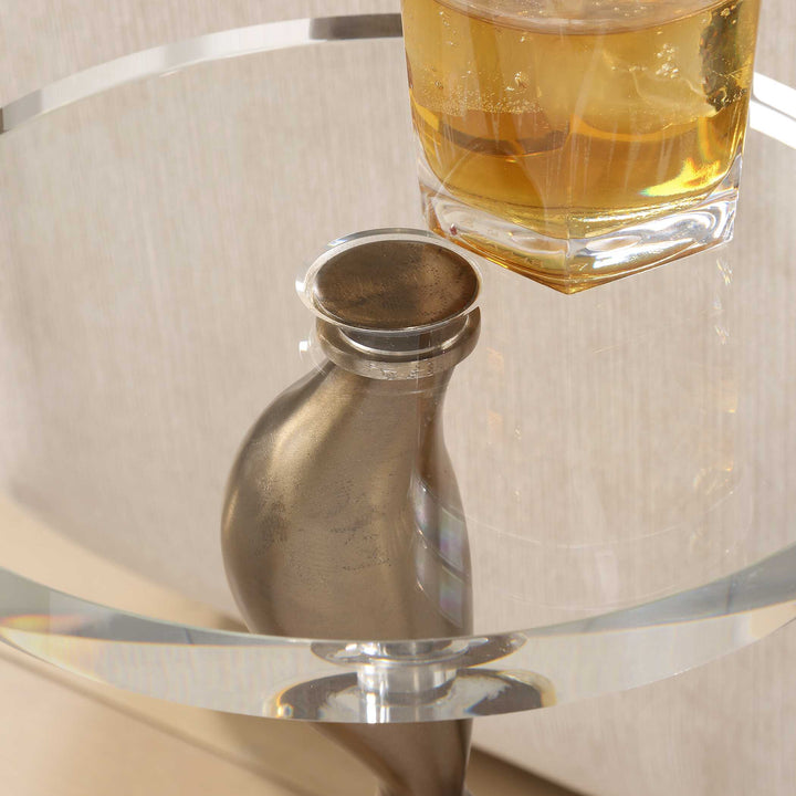 REMOLINO CRYSTAL + BRONZE DRINK TABLE