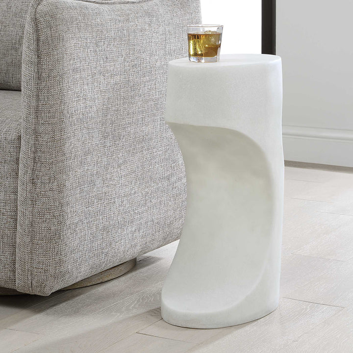 STEVIE WHITE STONE ACCENT TABLE