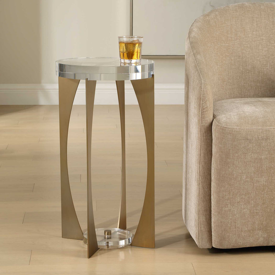 KOLKATA CRYSTAL + BRASS ACCENT TABLE