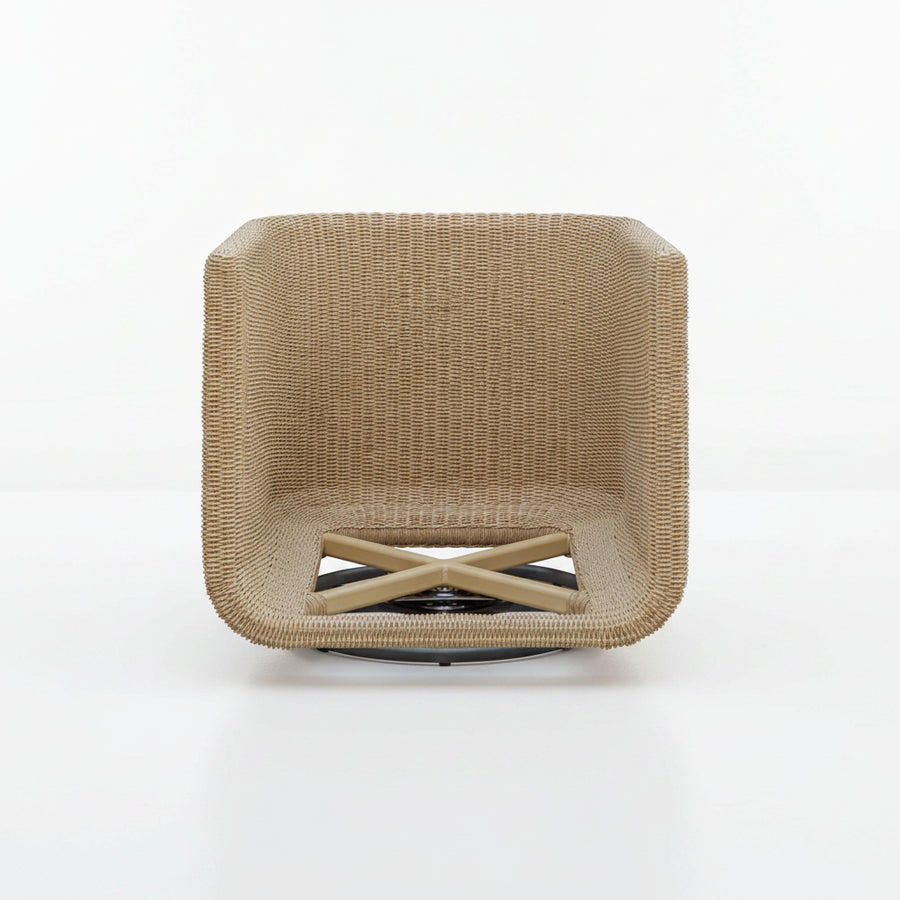 SANTORINI OUTDOOR WICKER SWIVEL CHAIR