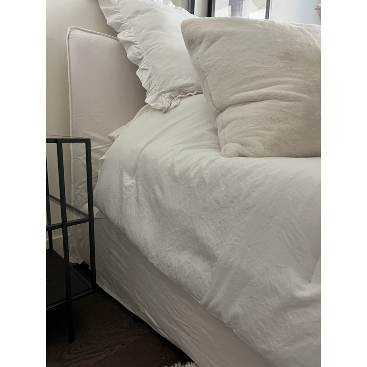NATURAL WHITE LINEN SLIPCOVER BED