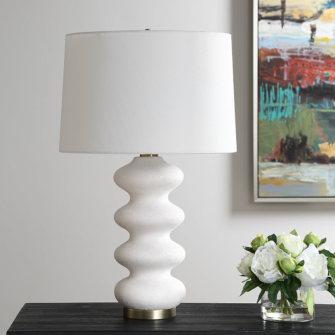 LIORA WHITE POCELAIN TABLE LAMP