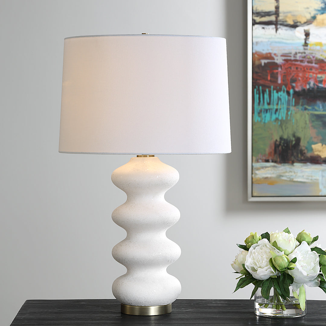 LIORA WHITE POCELAIN TABLE LAMP