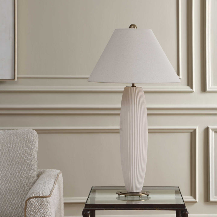 BRINSLEY IVORY CERAMIC TABLE LAMP