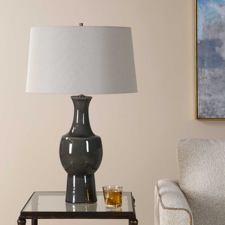 TENNILLE CERAMIC TABLE LAMP