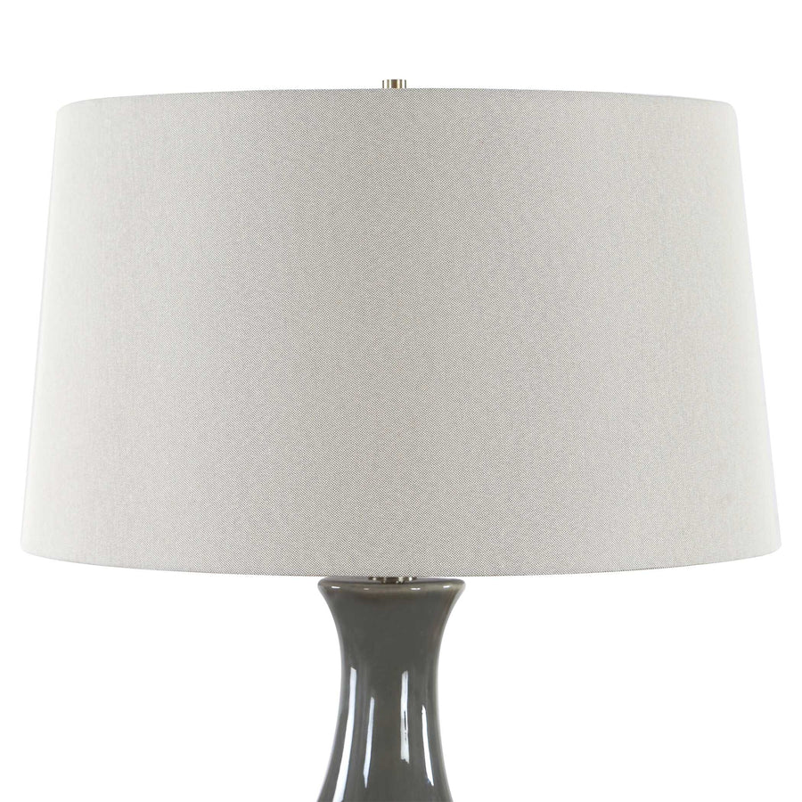 TENNILLE CERAMIC TABLE LAMP