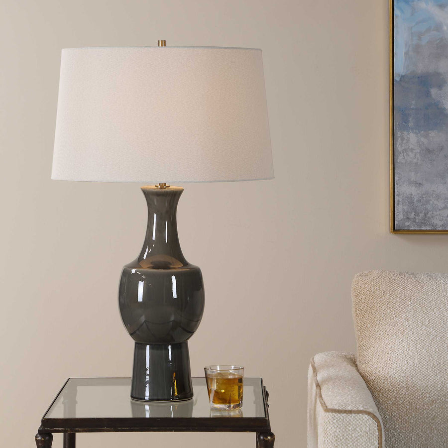 TENNILLE CERAMIC TABLE LAMP