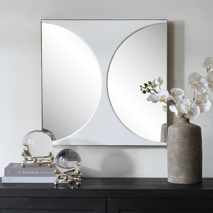 NEW MOON MIRRORED WALL TILE