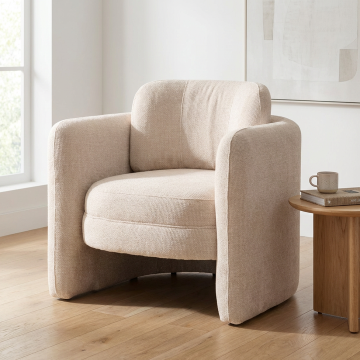 MUNSON UPHOLSTERED ARM CHAIR