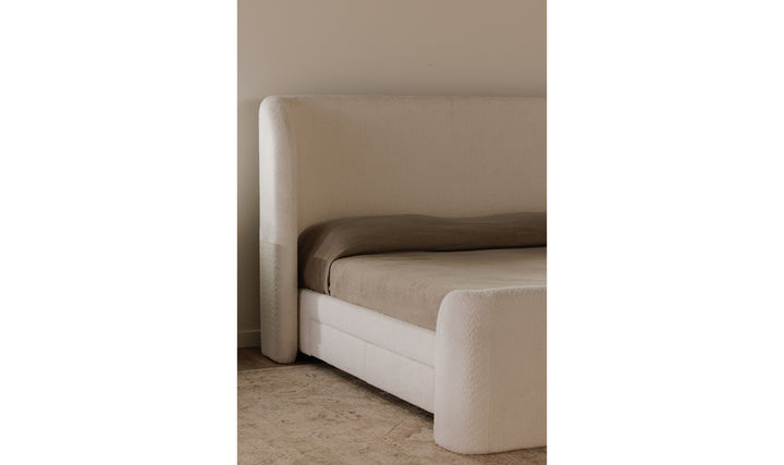 SOPHIE STORAGE SHELTER BED