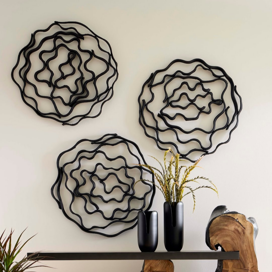 VINE WALL FLOWER: BLACK