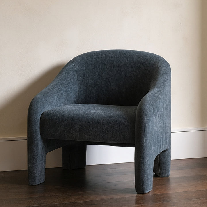 TUVA VELVET ARMCHAIR