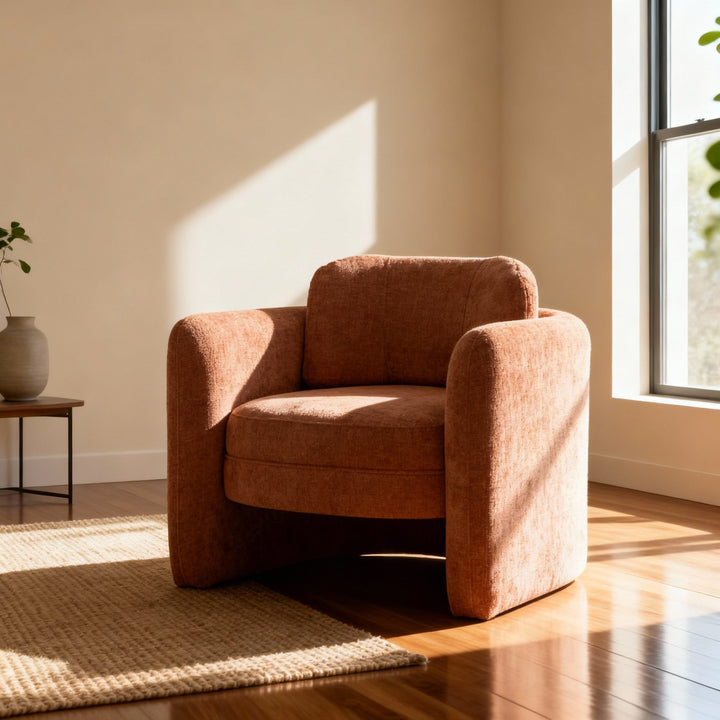 MUNSON UPHOLSTERED ARM CHAIR