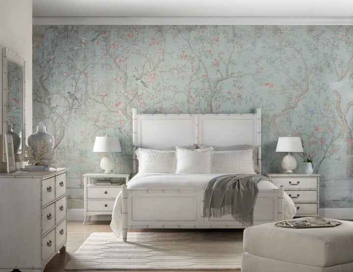 WHITE HERON BAMBOO PANEL BED