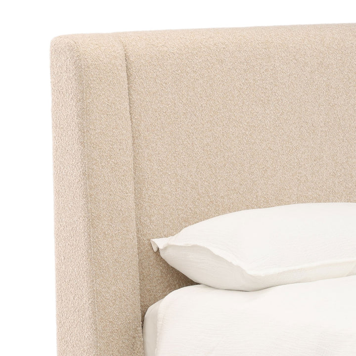 LEILAND CHUNKY CHENILLE FABRIC BED
