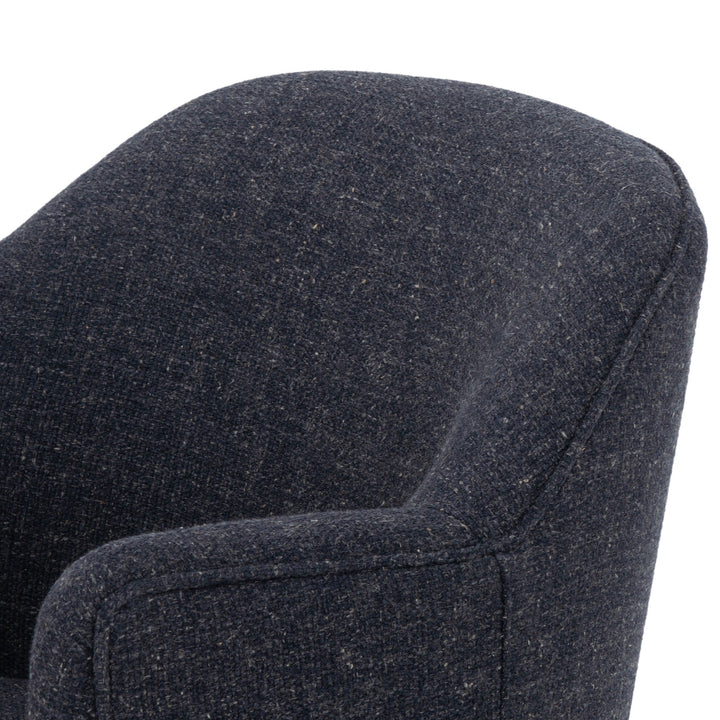 ANDIE SWIVEL CHAIR