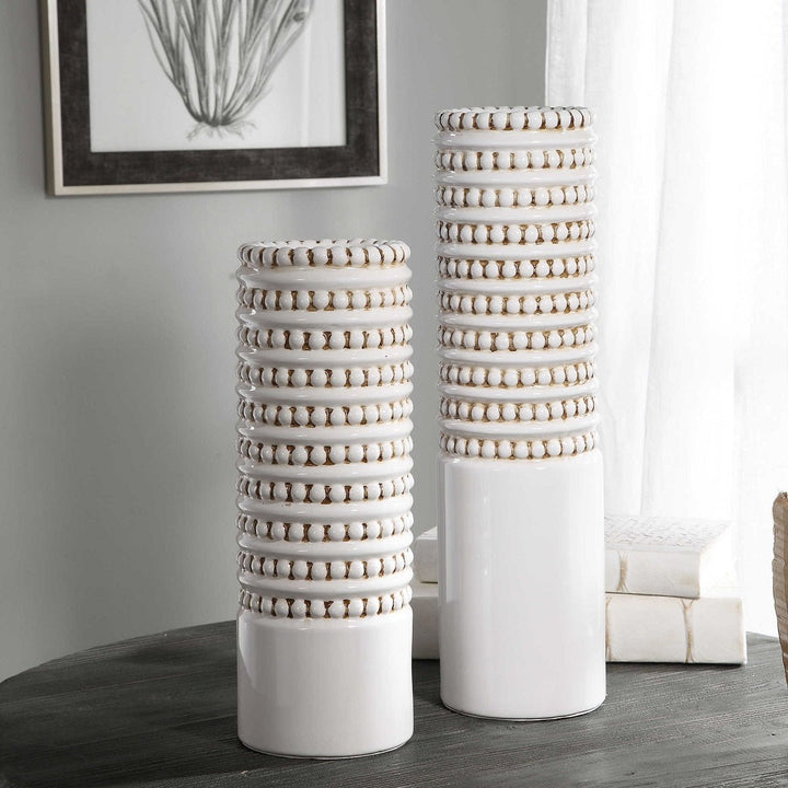 ANGELOU WHITE CERAMIC VASES | SET OF 2