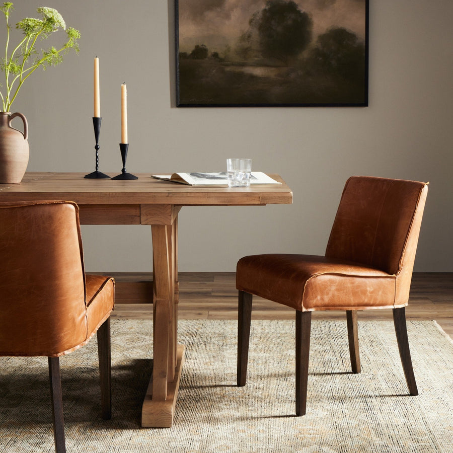 ARIA DINING CHAIR